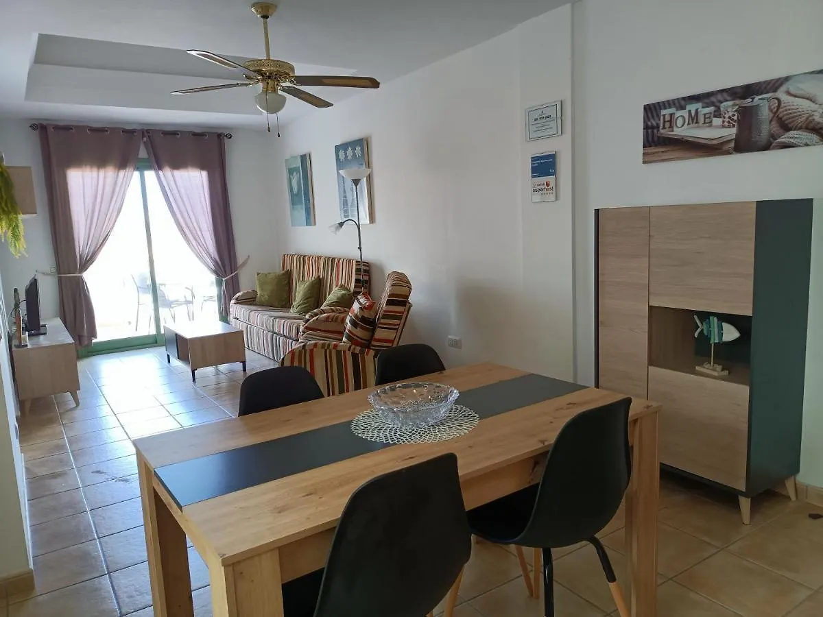 Estupendo Apartamento Gaudia 칼레타데푸스테 아파트